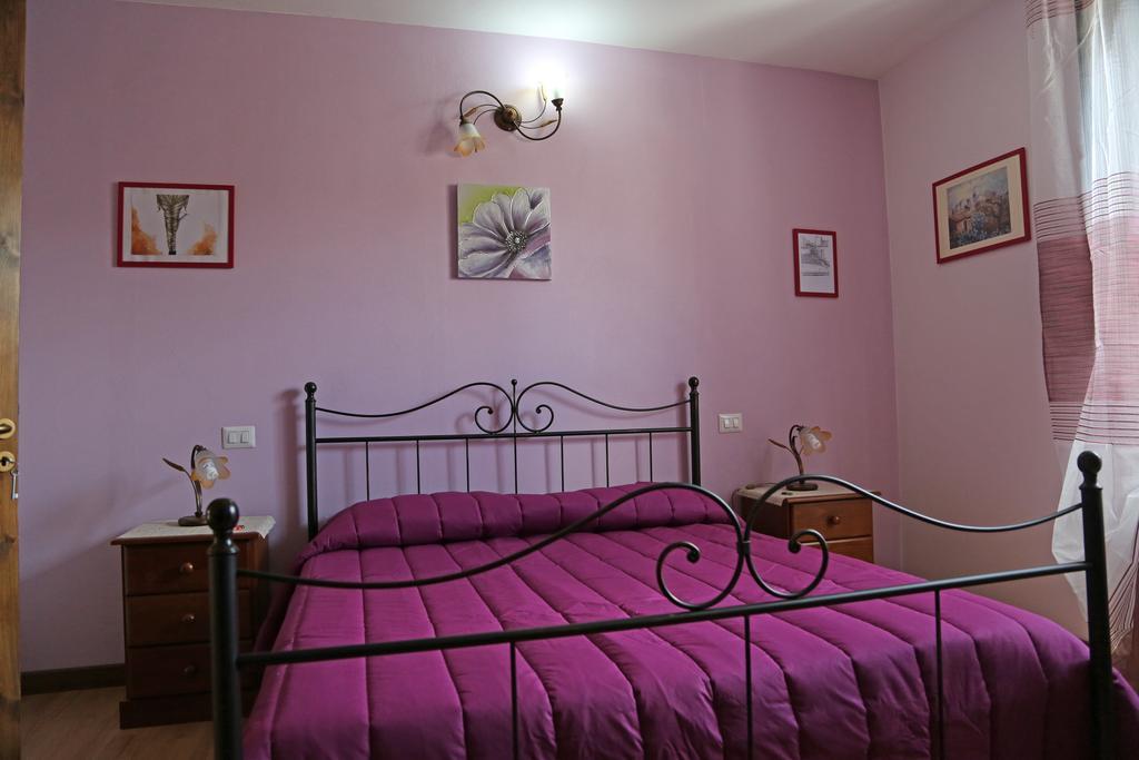 Etma Bed & Breakfast Sant'Alfio Bilik gambar