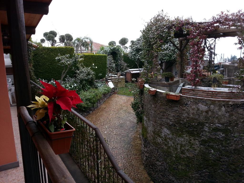 Etma Bed & Breakfast Sant'Alfio Luaran gambar